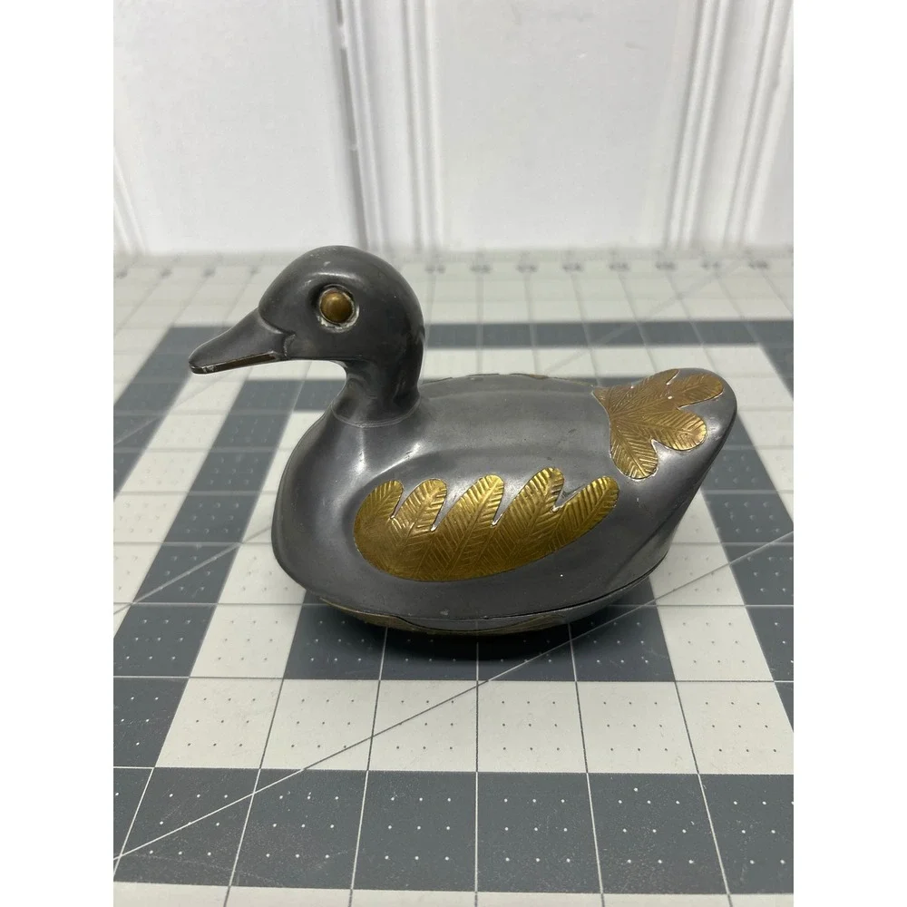 Vintage Pewter Duck Trinket Box Grey Gold Metal Lidded Decorative Dish‎ Hunting